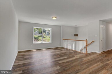 358 Grandview Ave, Waynesboro, PA 17268 - photo 7