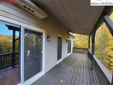 201 Thistle Ln, Banner Elk, NC 28604 - photo 6