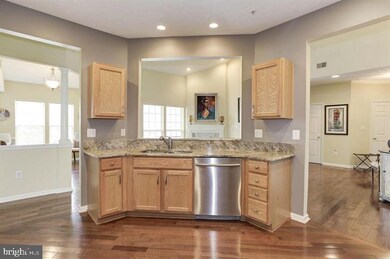 2504 Amber Orchard Ct W unit U302, Odenton, MD 21113 - photo 6