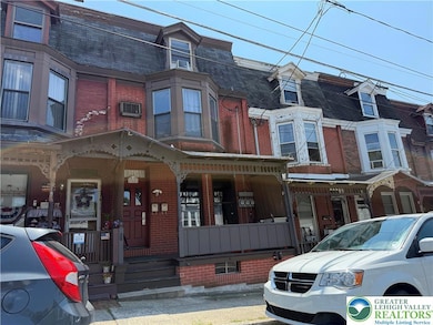 244 Mauch Chunk St unit 1, Tamaqua, PA 18252 - photo 2