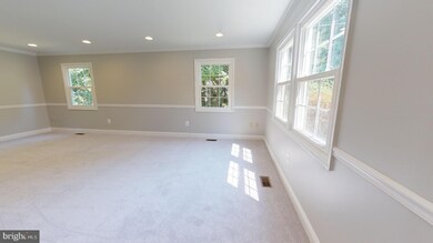 11901 Galaxy Ln, Bowie, MD 20715 - photo 4