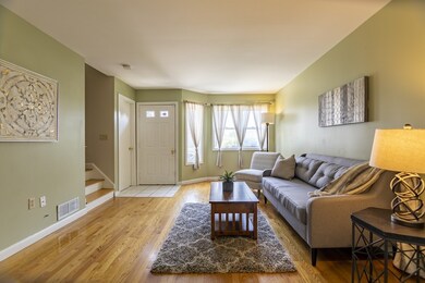 34 Farmland Rd unit C, Lowell, MA 01850 - photo 2