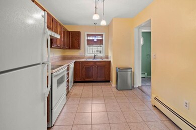 565 Quaker Ln unit 56, West Warwick, RI 02893 - photo 6