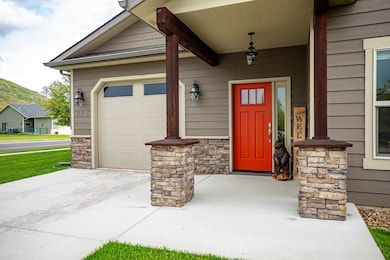 270 E Nicklaus Ave, Kalispell, MT 59901 - photo 2