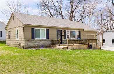 6430 Switzer Ln, Shawnee, KS 66203 - photo 2