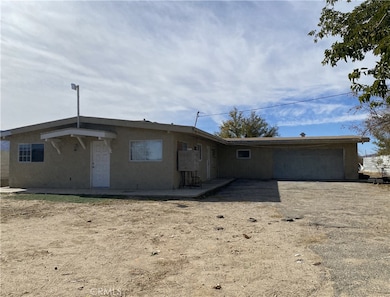 10380 Baker Rd, Lucerne Valley, CA 92356 - photo 7