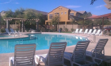 Villagio pool
