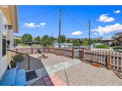 312 N Canyon Blvd, John Day, OR 97845 - photo 6