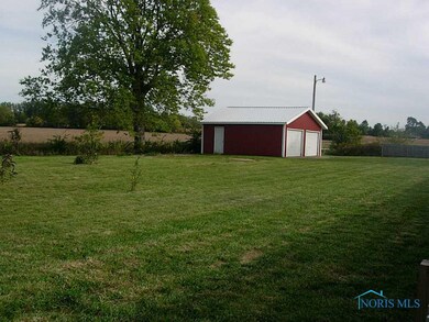 19564 Bradner Rd, Pemberville, OH 43450 - photo 2