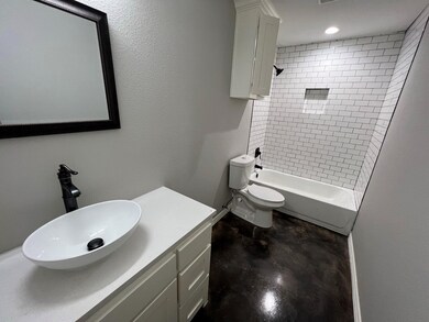 933 Rice St, Denison, TX 75020 - photo 6