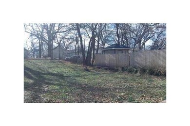 1328 Jefferson Ave, Des Moines, IA 50314 - photo 3