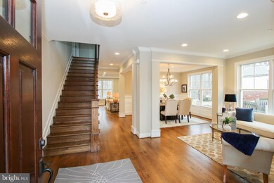 4533 Windsor Ln, Bethesda, MD 20814 - photo 2