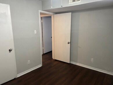 936 Heights Blvd unit 4, Houston, TX 77008 - photo 4