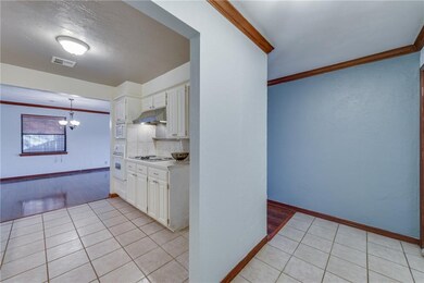 2517 NW 114th Terrace, Oklahoma City, OK 73120 - photo 5