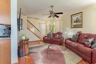 2125 Limestone Ln unit 771, Carpentersville, IL 60110 - photo 2