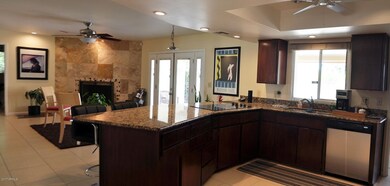 kitchen-fireplace