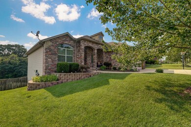 5323 Carson St-3