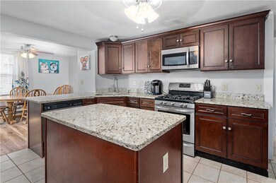 51 7th Ave, Woonsocket, RI 02895 - photo 3