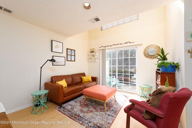 45 Phoenix Ct, Tinton Falls, NJ 07712 - photo 6