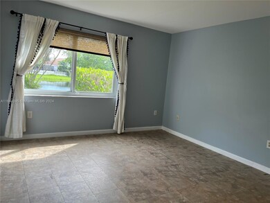 595 Abingdon Way, Davie, FL 33325 - photo 7