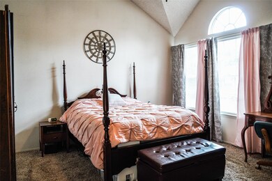 8122 Trail Side Dr, Houston, TX 77040 - photo 6