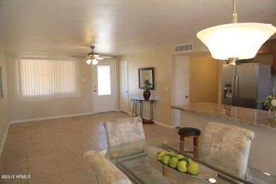 Great Room Fresh Texture & 2-Tone Paint