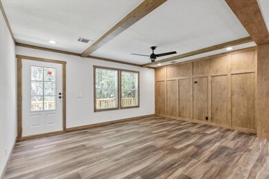 512 S Sky Ct, Granbury, TX 76049 - photo 3