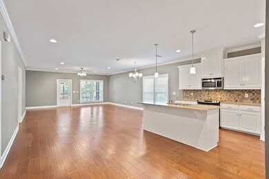 323 Redbud Cir, Dothan, AL 36305 - photo 4