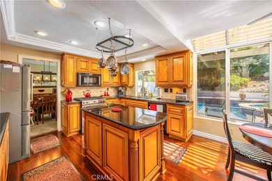 7751 Jack Rabbit Ln, Highland, CA 92346 - photo 3