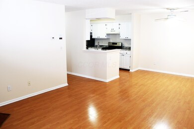 2241 Living 4