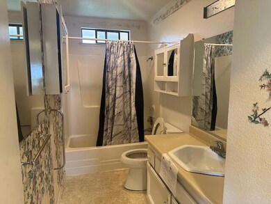 3560 Dwayne Ct, Redding, CA 96001 - photo 5