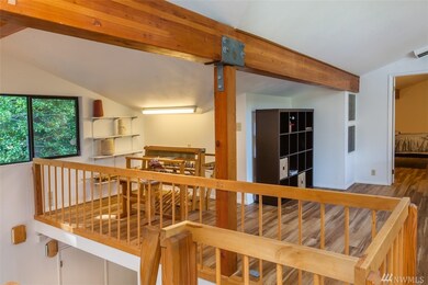 2086 E Grapeview Loop Rd, Grapeview, WA 98546 - photo 2