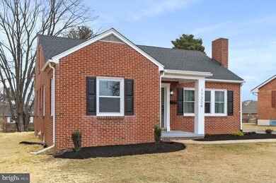 17224 Amber Dr, Hagerstown, MD 21740 - photo 4