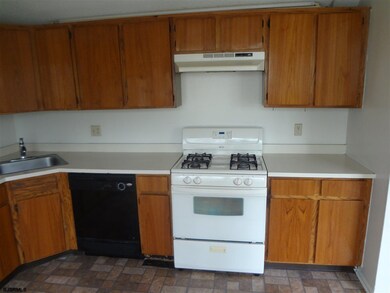 105 Mohican Dr, Galloway, NJ 08205 - photo 4