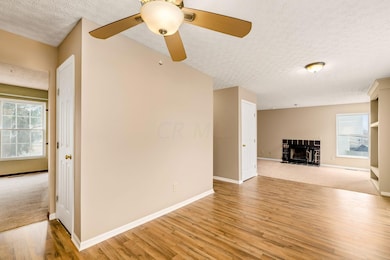 3639 Rocky Rd, Columbus, OH 43223 - photo 5