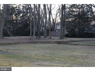 44 Belfast Dr, North Wales, PA 19454 - photo 2