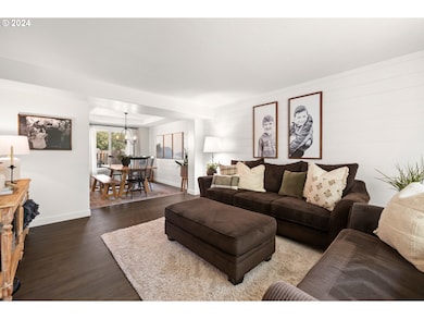 1875 SW Haskins Ct, Troutdale, OR 97060 - photo 3