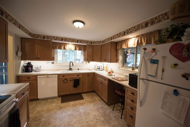 12 Amoskeag Rd, Concord, NH 03301 - photo 5