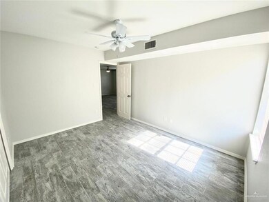 1006 W Kelly Ave unit A, Pharr, TX 78577 - photo 3