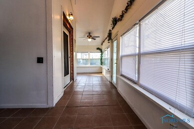 4404 Willis Blvd, Toledo, OH 43623 - photo 5