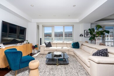 3 Battery Wharf unit 3606, Boston, MA 02109 - photo 2