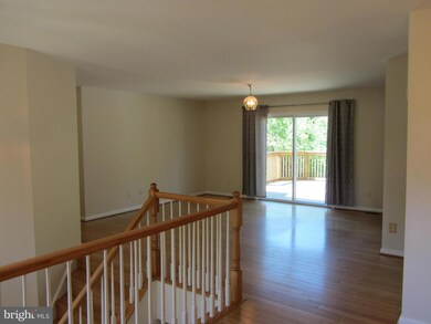 672 Broadview Ave, Warrenton, VA 20186 - photo 4