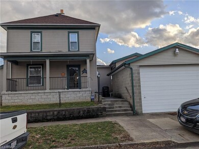 653 Vine St, Coshocton, OH 43812 - photo 2