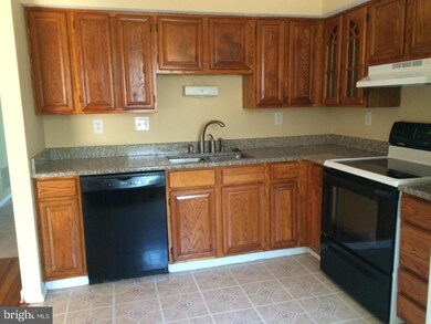 4332 Thistlewood Terrace, Burtonsville, MD 20866 - photo 2