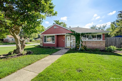 27 Apple Ct, Park Forest, IL 60466 - photo 2