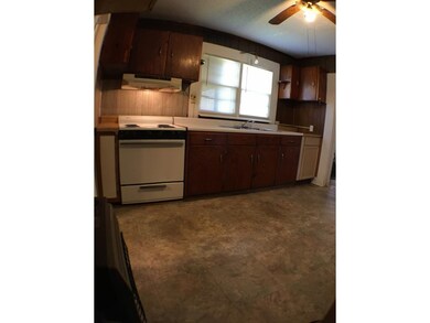 2303 Watauga Rd, Johnson City, TN 37601 - photo 7