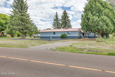 351WSchoolBusRd-Exterior-GAngeleri-2