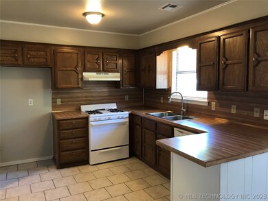 3113 S Poplar Ave, Broken Arrow, OK 74012 - photo 5