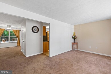 1310 Kings Crest Dr, Stafford, VA 22554 - photo 4