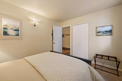 19717 Mount Bachelor Dr unit 107, Bend, OR 97702 - photo 7